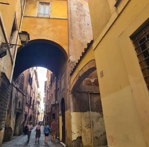 Hybris Campo De' Fiori Апартаменты *